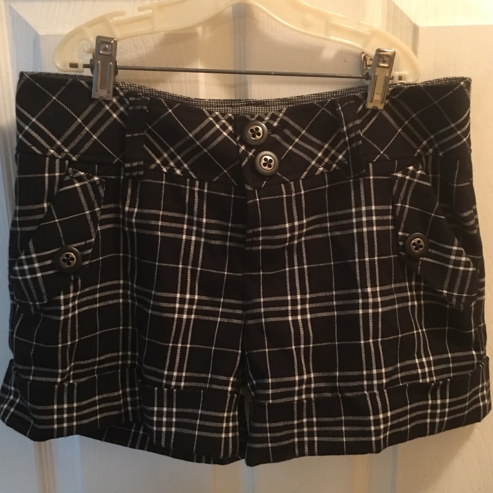 Guess dress shorts